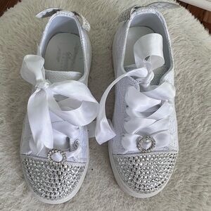 Sweetie Pie- Rhinestone Lace Sneaker With Ribbon Laces - Elsa sz: 1Y